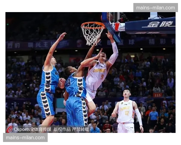 容子峰3分1助攻有限贡献 深圳后卫出场时间受限影响发挥